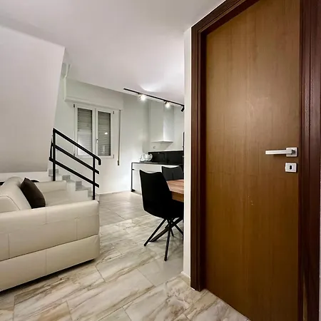 Bilocale Di Lusso A * Prato (Prato)
